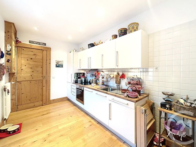 Appartement T4 à vendre - 4 pièces - 92.23 m2 - ST GERVAIS LES BAINS - 74 - RHONE-ALPES - Century 21 Cocar Immobilier