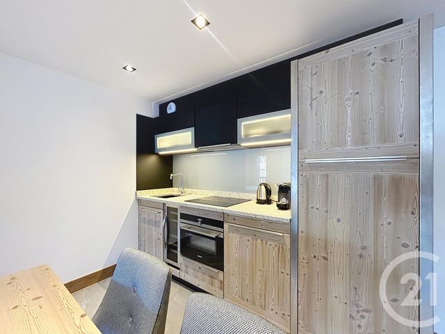 Appartement T3 à vendre - 3 pièces - 65.5 m2 - LES CONTAMINES MONTJOIE - 74 - RHONE-ALPES - Century 21 Cocar Immobilier