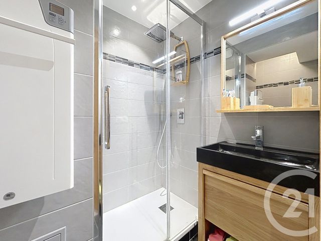 Appartement T3 à vendre - 3 pièces - 44.14 m2 - ST GERVAIS LES BAINS - 74 - RHONE-ALPES - Century 21 Cocar Immobilier
