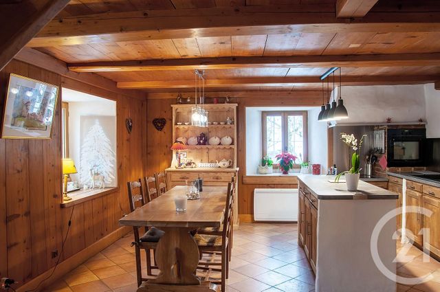 maison à vendre - 9 pièces - 201.64 m2 - ST GERVAIS LES BAINS - 74 - RHONE-ALPES - Century 21 Cocar Immobilier