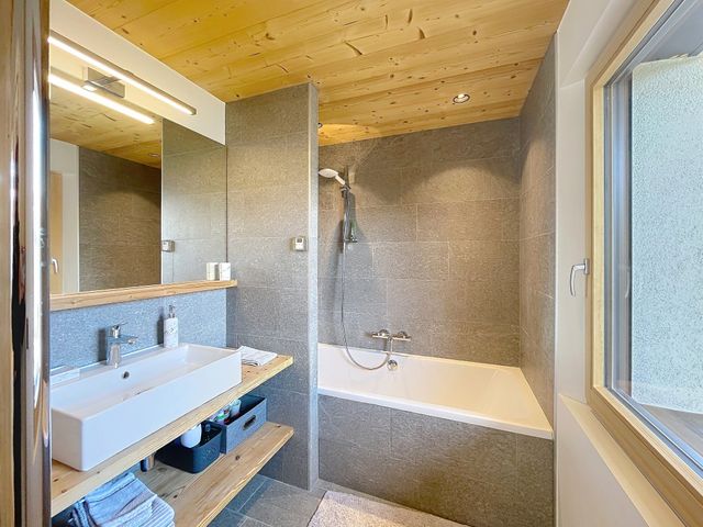 maison à vendre - 7 pièces - 217.86 m2 - ST GERVAIS LES BAINS - 74 - RHONE-ALPES - Century 21 Cocar Immobilier
